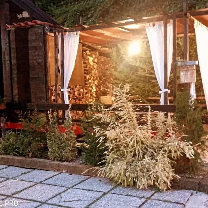 Bed and Breakfast La Tana Dello Scoiattolo - Adults Only Murazzano  Exterior foto